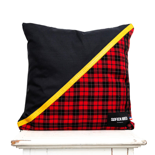 COUSSIN D'INTÉRIEUR UPCYCLÉ DÉTAIL JAUNE GRAND - PIÈCE UNIQUE
