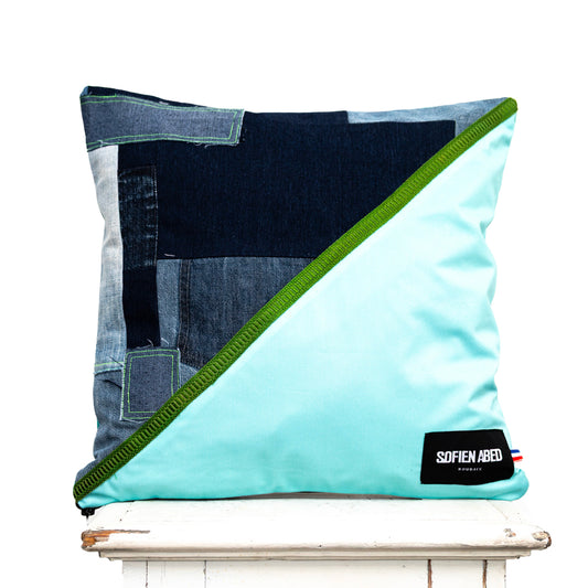 COUSSIN D'INTÉRIEUR UPCYCLÉ DÉTAIL PATCHWORK GRAND - PIÈCE UNIQUE