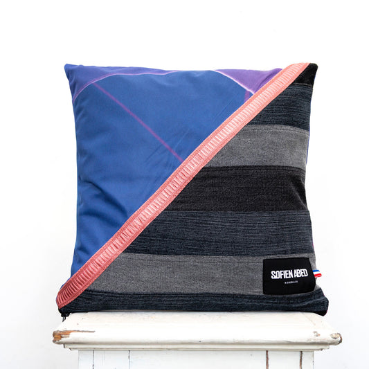 COUSSIN D'INTÉRIEUR UPCYCLÉ DÉTAIL LINÉAIRE GRAND - PIÈCE UNIQUE