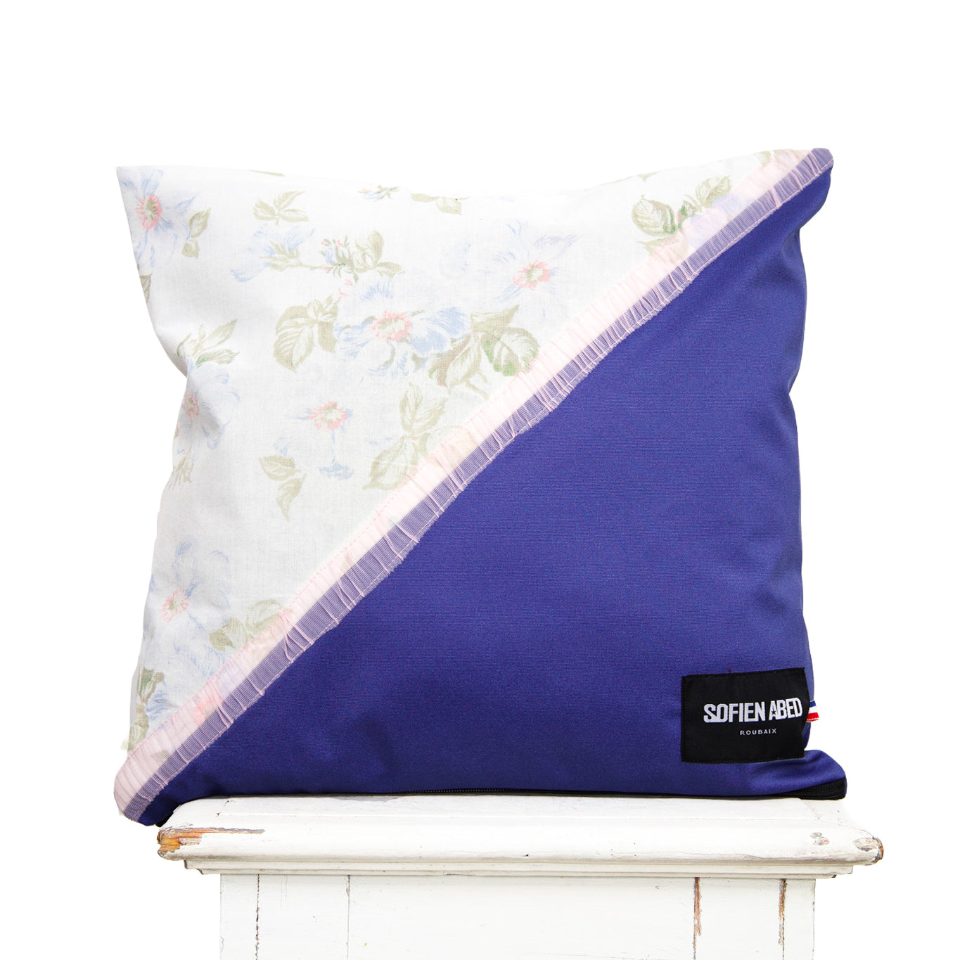 COUSSIN D'INTÉRIEUR UPCYCLÉ DÉTAIL PRINTANNIER GRAND - PIÈCE UNIQUE