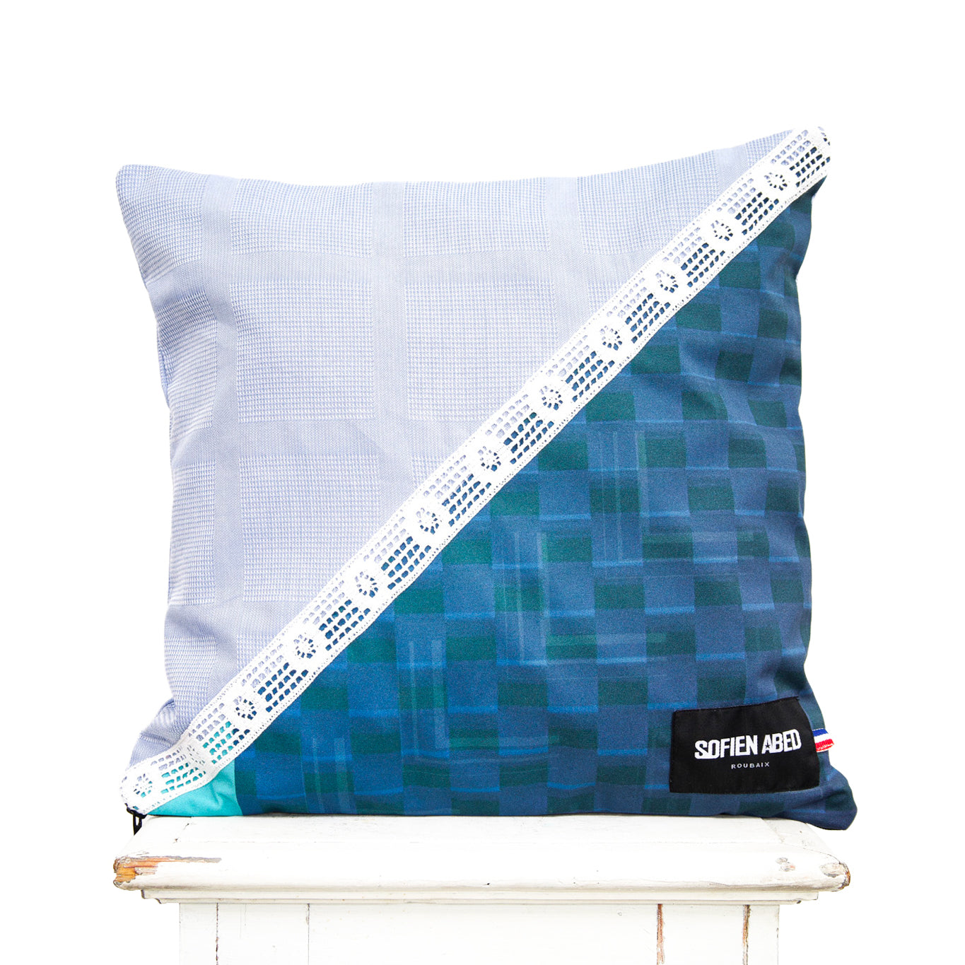 COUSSIN D'INTÉRIEUR UPCYCLÉ DÉTAIL CARREAUX GRAND - PIÈCE UNIQUE