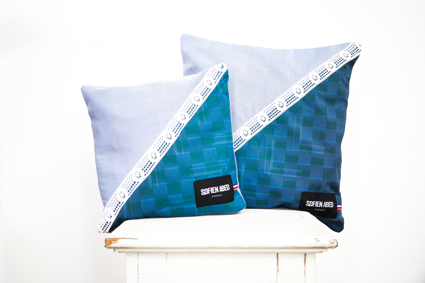 COUSSIN D'INTÉRIEUR UPCYCLÉ DÉTAIL CARREAUX GRAND - PIÈCE UNIQUE